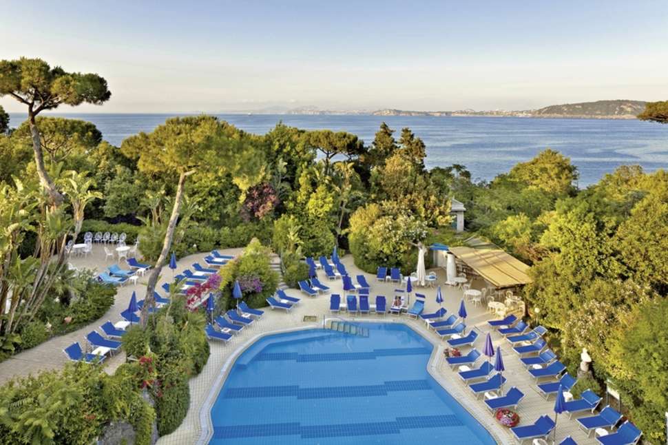 Excelsior Belvedere Hotel&Spa.