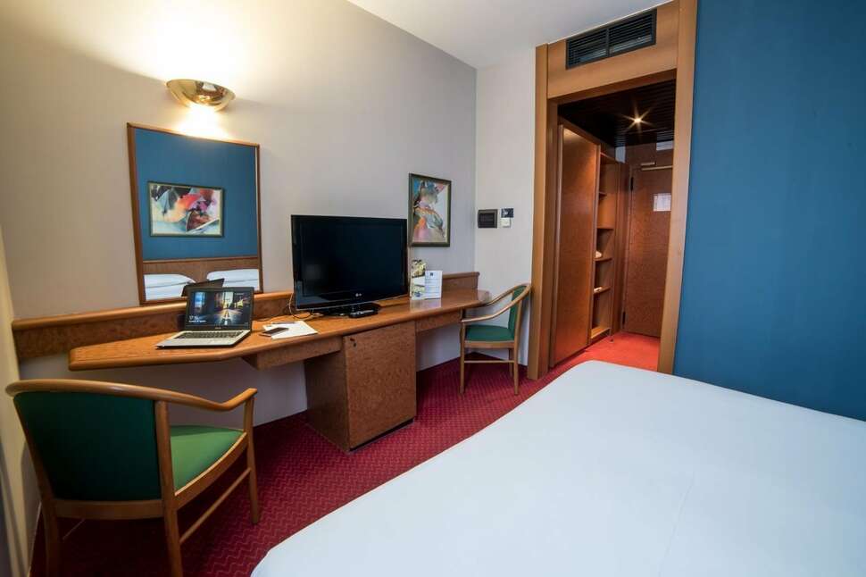 Idea Hotel Torino Mirafiori