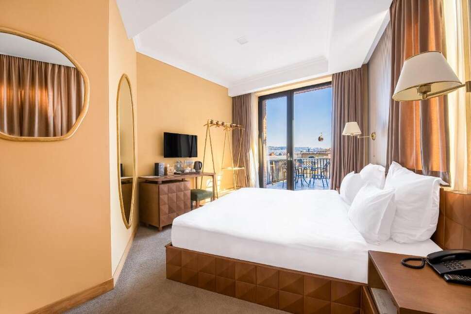 Amante Narikala Hotel