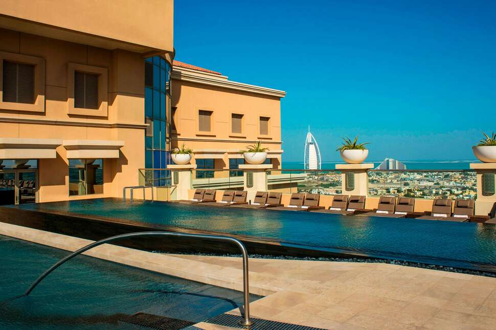 Sheraton Dubai Mall of the Emirates Hotel