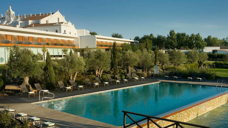 Convento do Espinheiro.