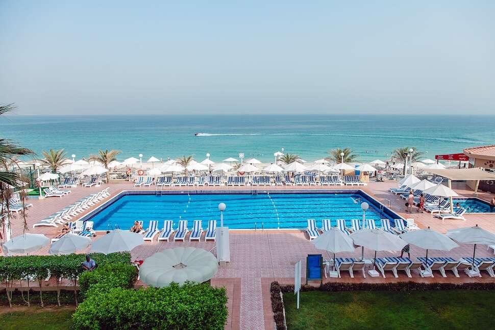 Sharjah Carlton Hotel.