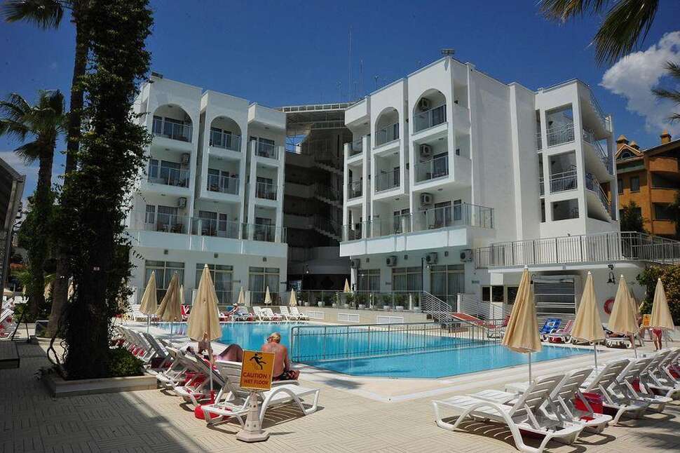 Club Atrium