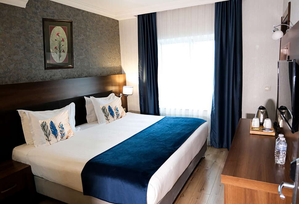 Rhiss Hotel Bostanc.