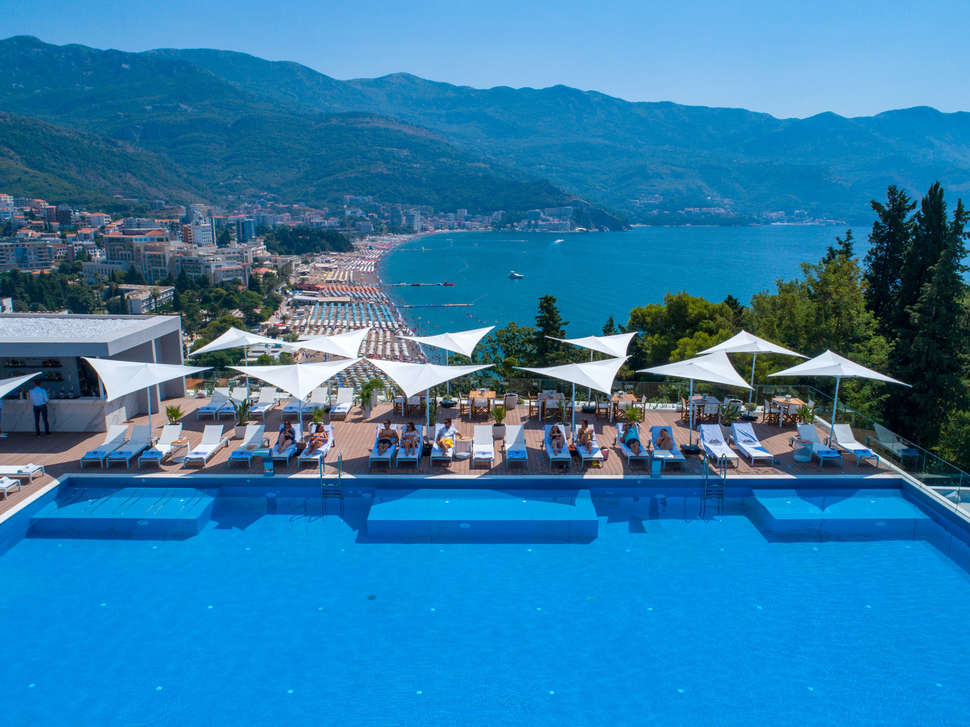 Hotel Harmonia by Dukley.