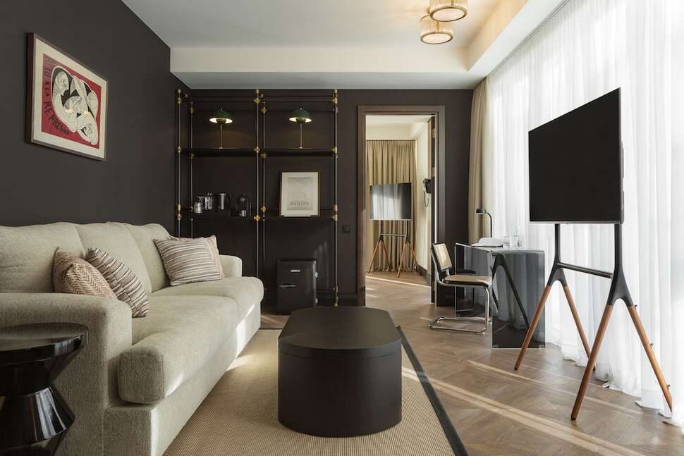 Artizan Design Hotel