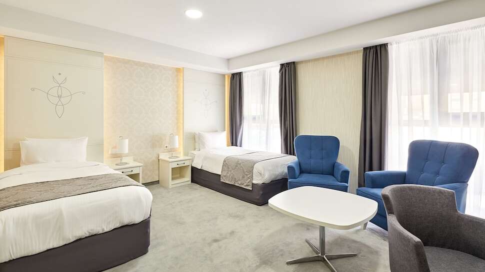 Gallery Palace Hotel