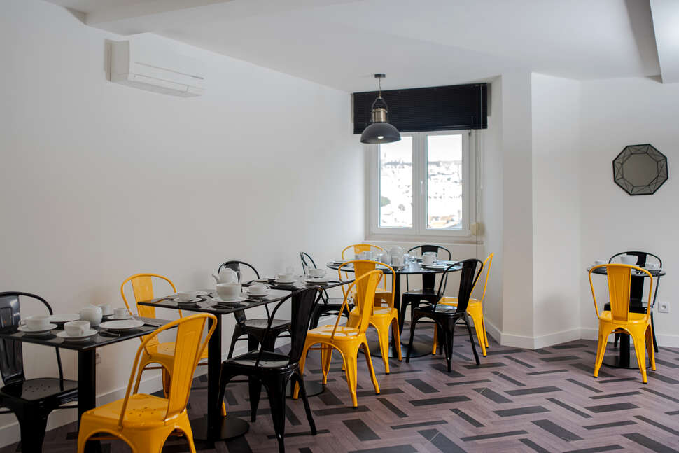 Gloria Suites Hotel by Succeed