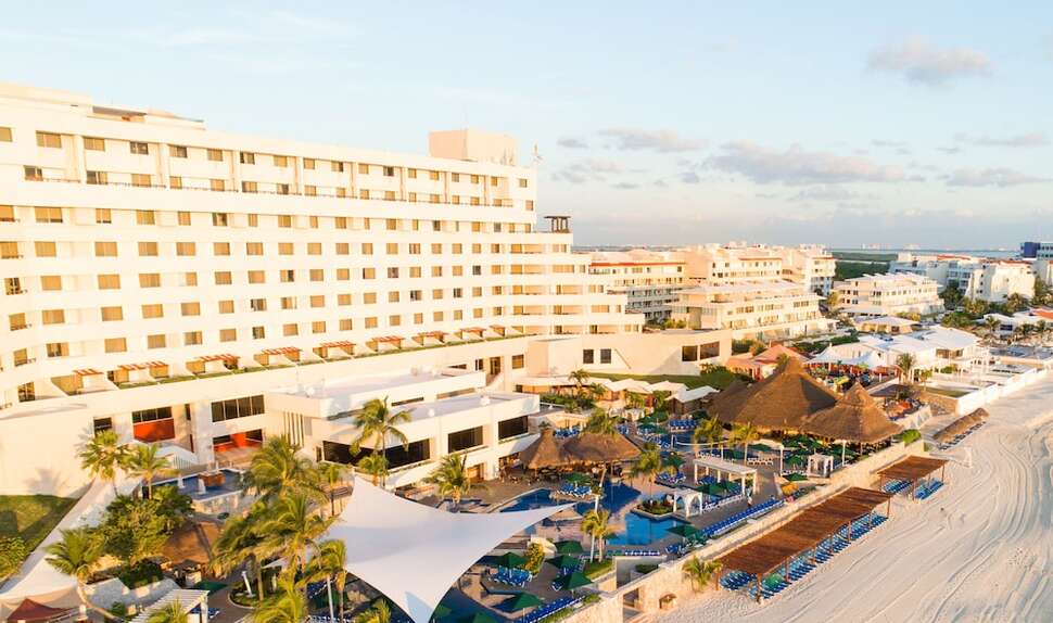 Royal Solaris Cancun.
