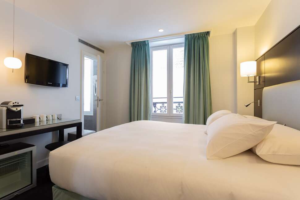 Logis Hôtel 15 Montparnasse