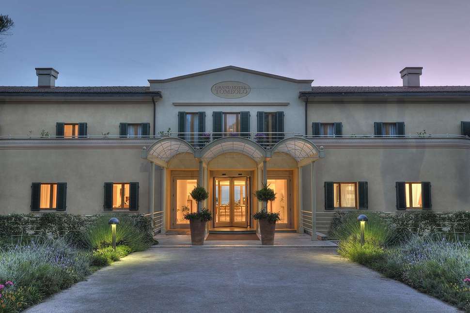 Tombolo Thalasso Resort.