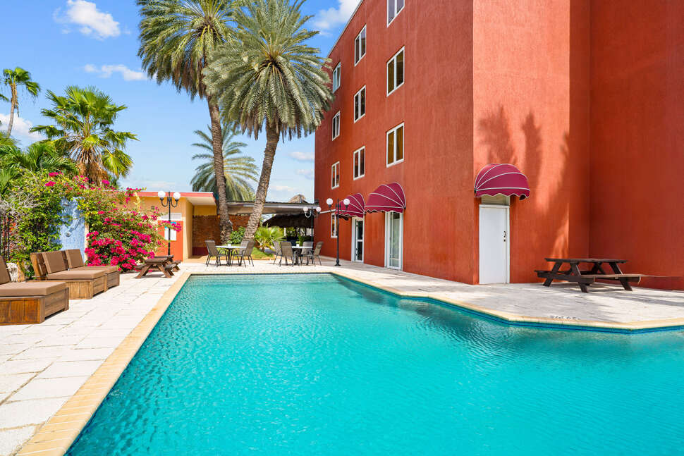 Parasasa Hotel cover