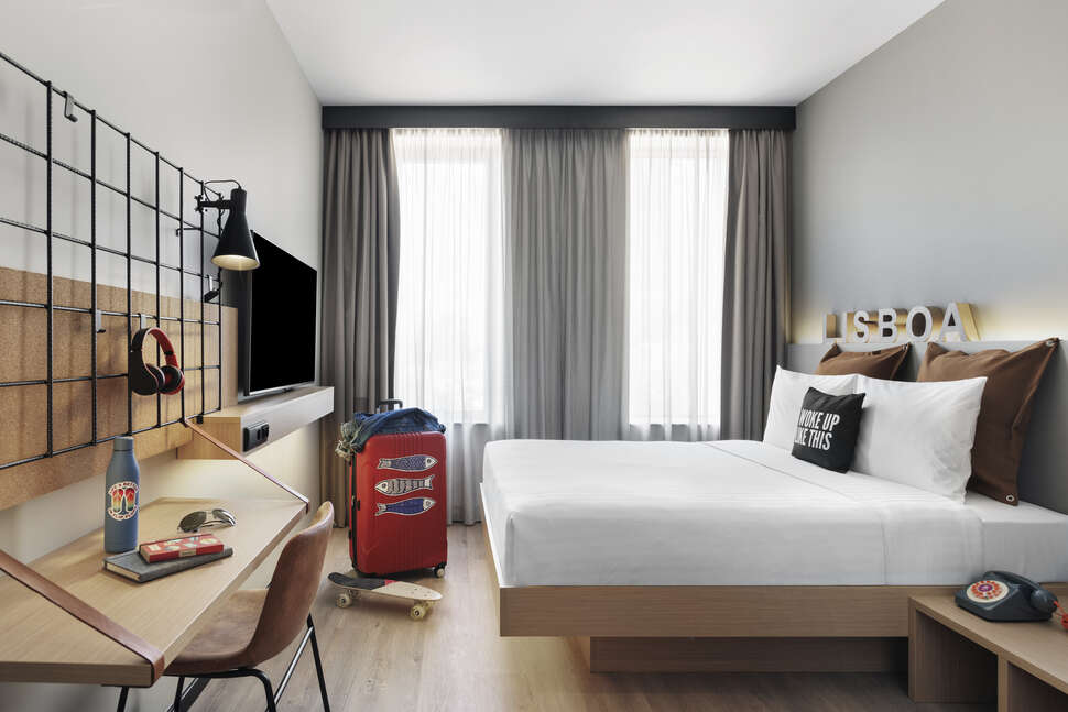 Moxy Alfragide Lisboa