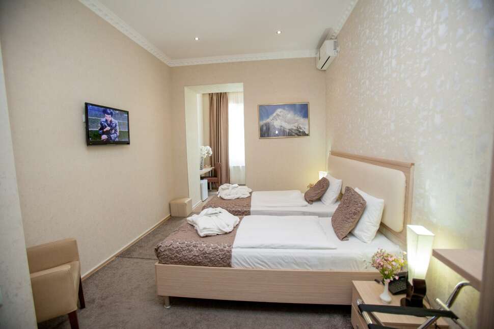 Hotel Rustaveli Palace