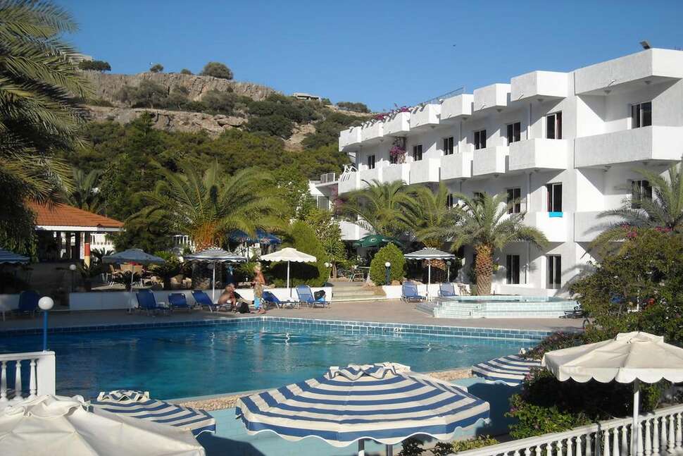 Pefkos Breeze Family Resort & Spa