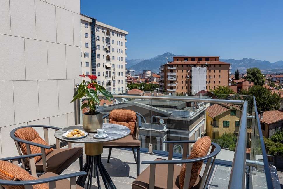 Hotel Golden Palace.