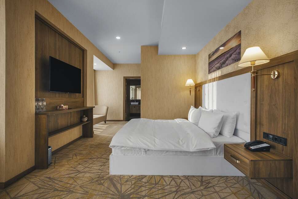 Royal Tulip Hotel & Casino, Tbilisi