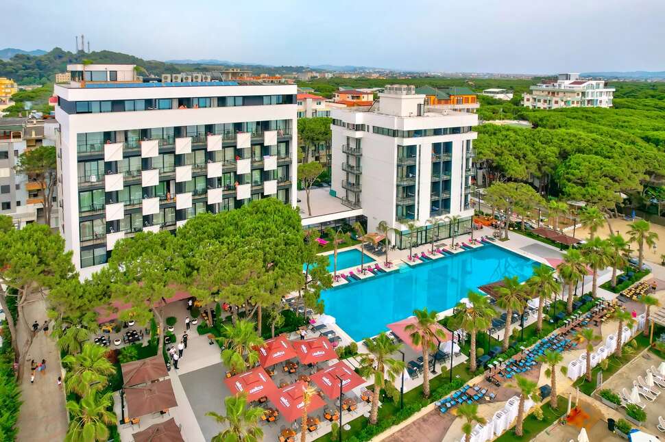 Royal G Max Hotel&Spa.