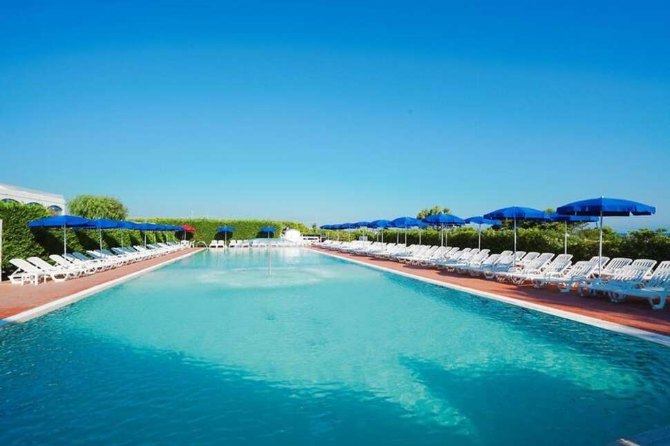 TOWER RESORT GUACETO