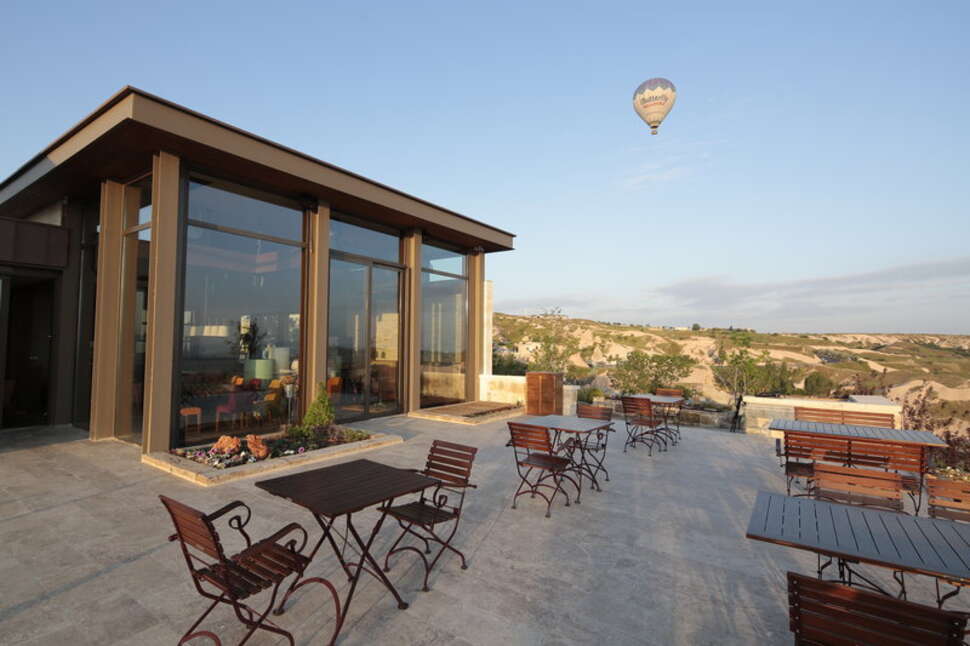 Ariana Sustainable Luxury Lodge