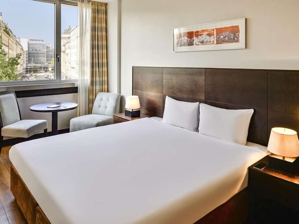 Adagio Geneve Mont Blanc.