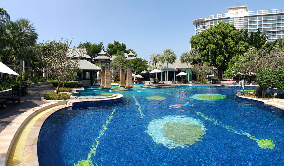 The Zign Hotel & Villa cover