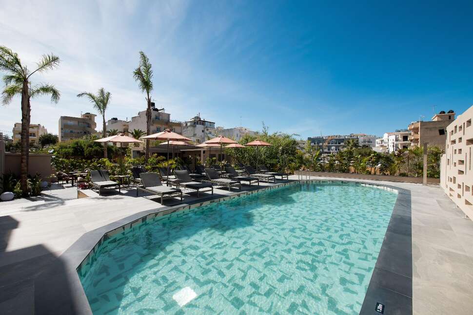 Cosmeen Lifestyle Boutique Stay.