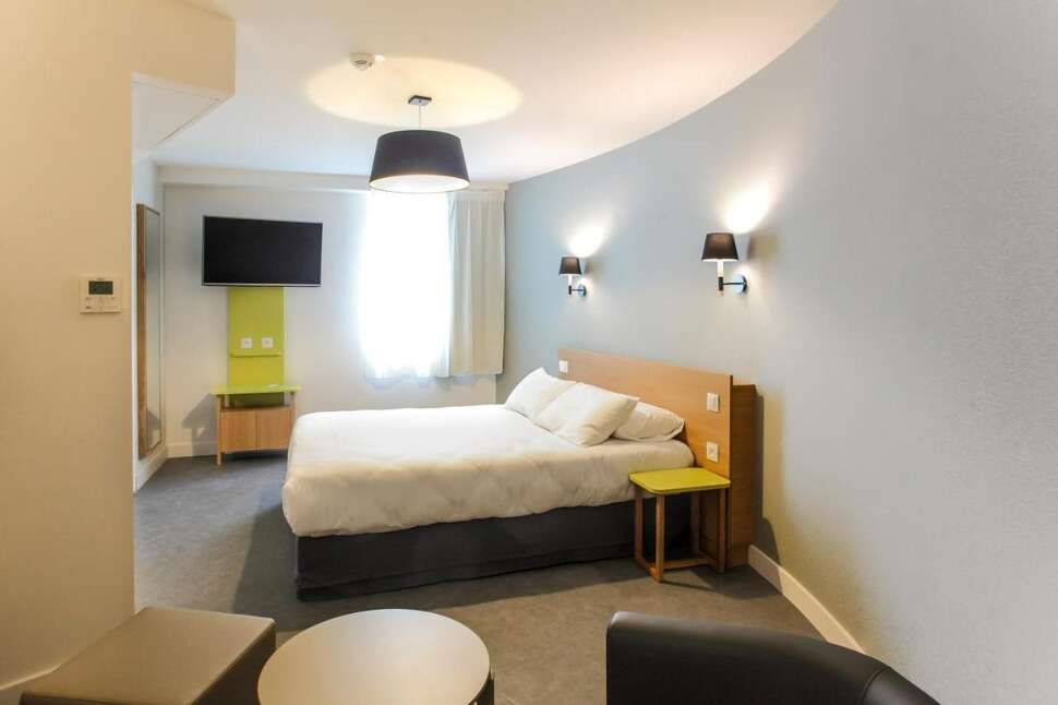 Hotel Reseda Paris Porte de Bagnolet