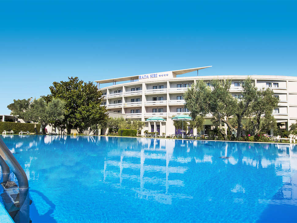 Rada Siri Hotel.
