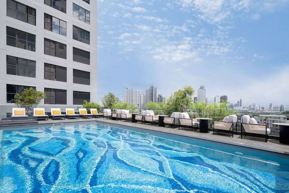 Ramada Plaza by Wyndham Bangkok Sukhumvit 48.