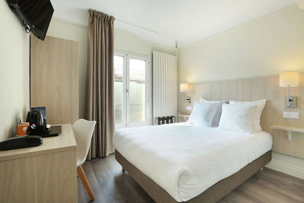 HOTEL MURAT