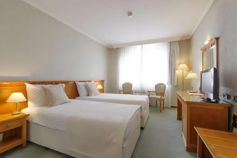 Downtown Hotel
