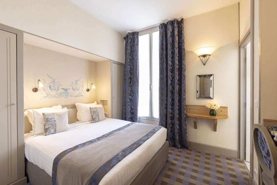 Foch hotel