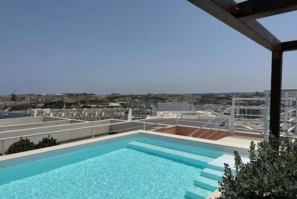 Ta'Tereza in Manwel Dimech Street.