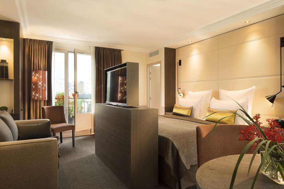 Htel Villa Saxe Eiffel