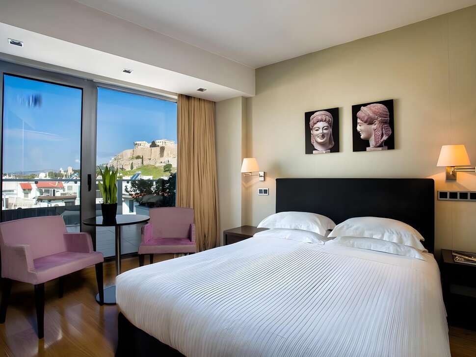 Hotel The Athens Gate.