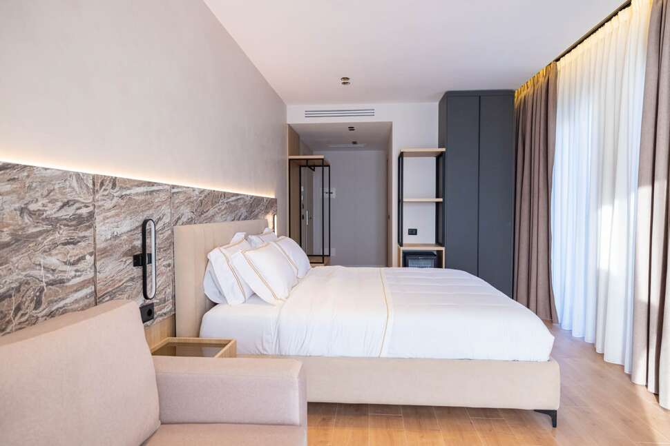 Tris3 Hotel
