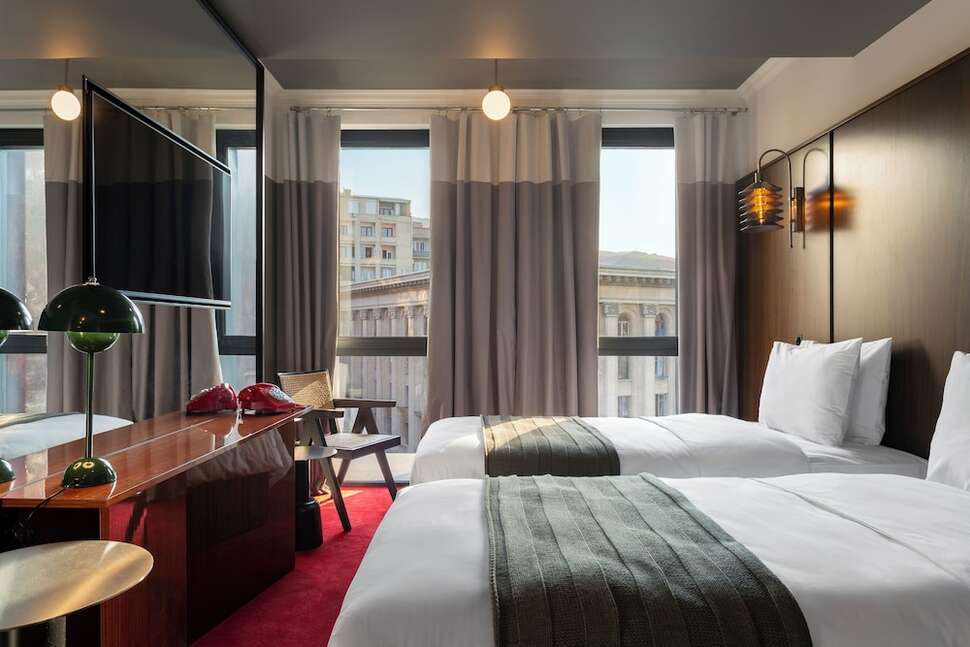 Hotel Afisha • სასტუმრო აფიშა
