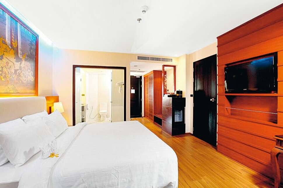 Novotel Phuket Vintage Park Resort