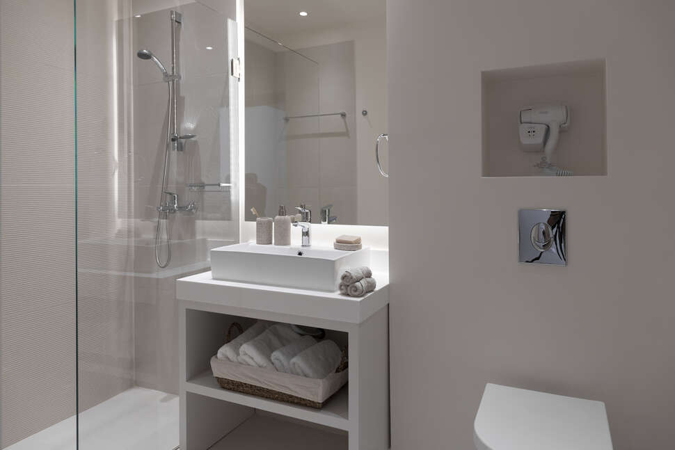 Gallery Residence 26