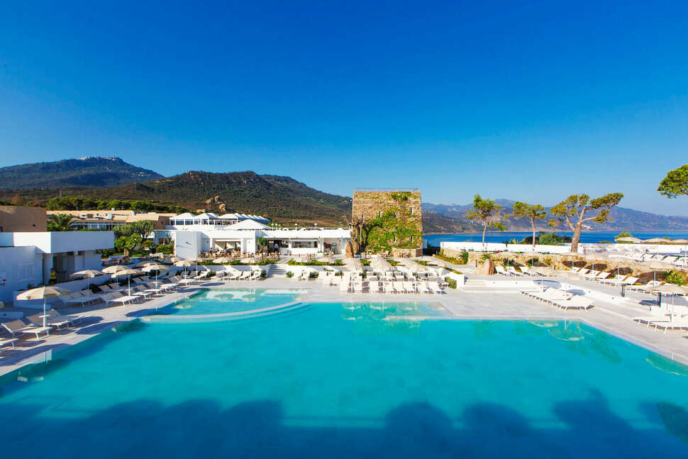 Mangia's Polina Resort