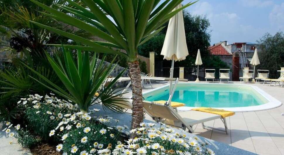 Piccolo Hotel in Diano Marina dé VakantieDiscounter