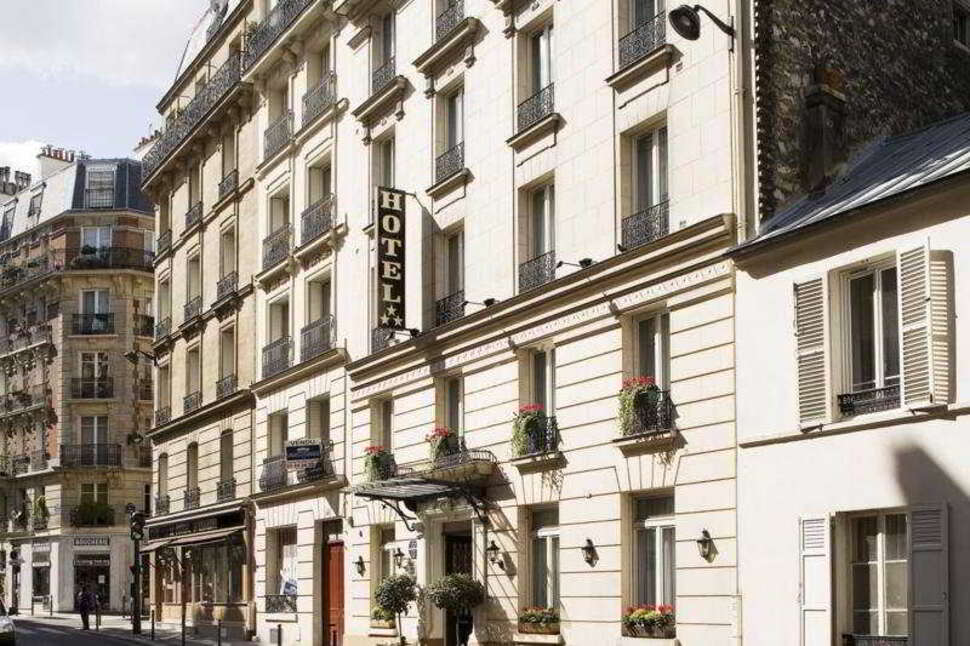 Val Girard Hotel