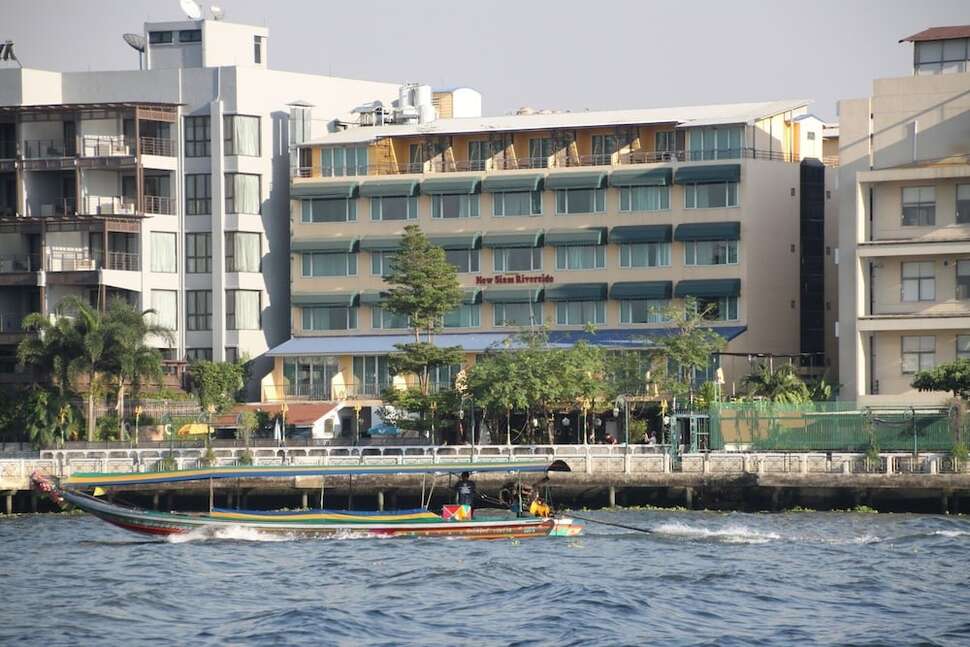 New Siam Riverside.
