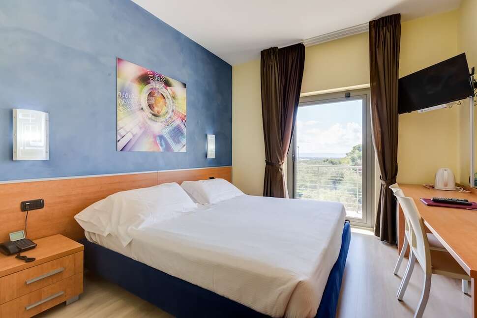 Best Western Hotel Class.