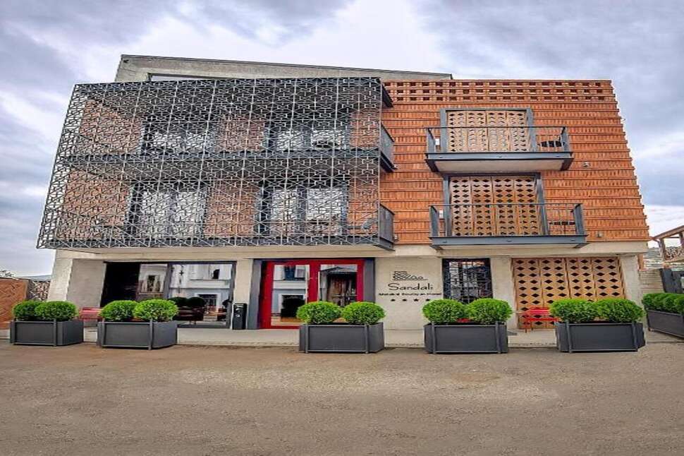 Sandali Metekhi Boutique Hotel.