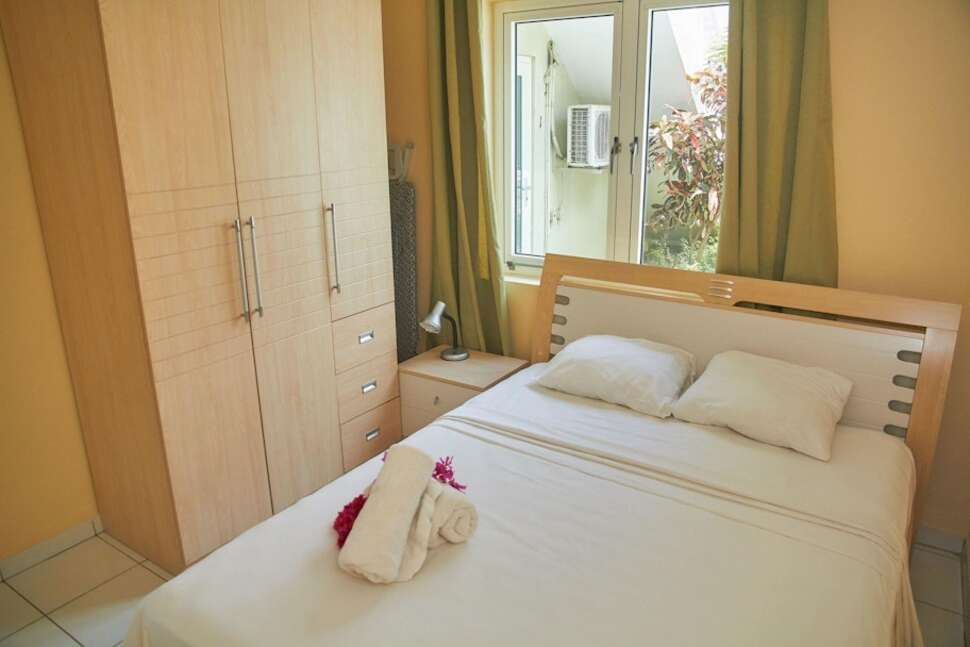 Merakii Seaview Escape Curacao