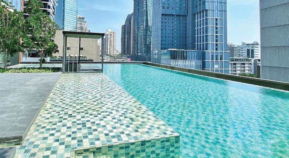 Oakwood Suites Bangkok