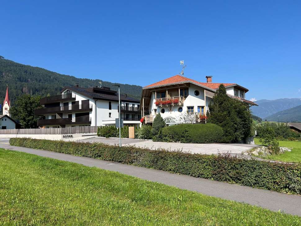 Astor Appartementen.