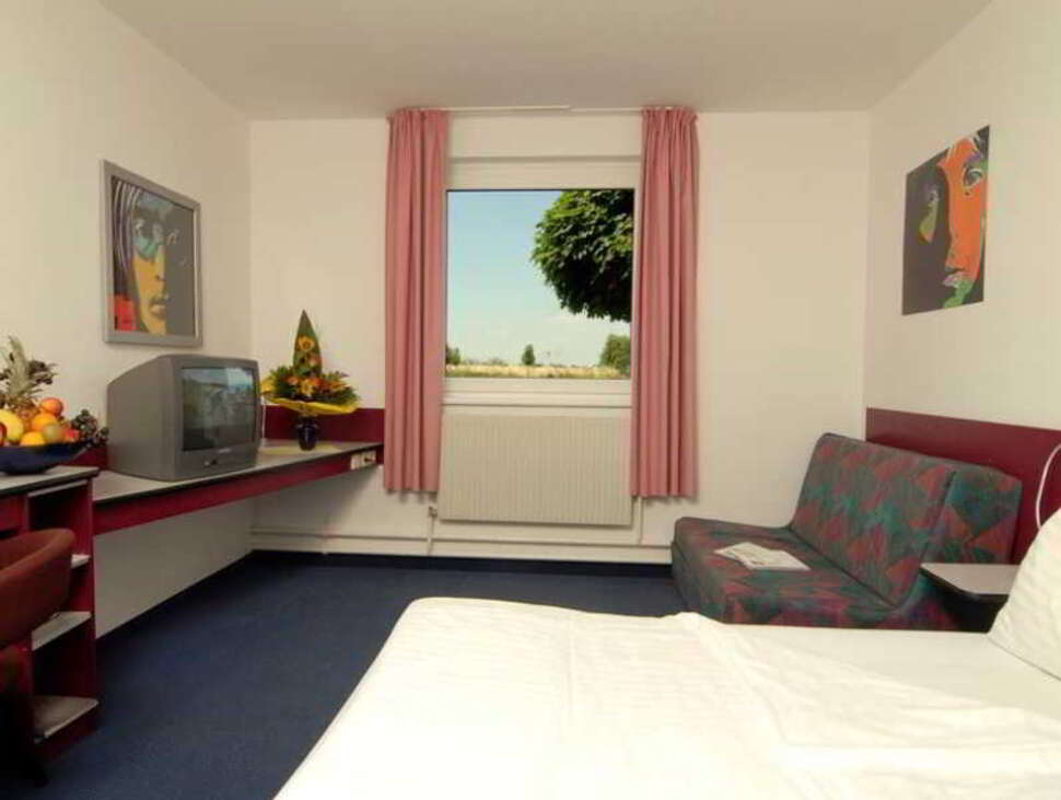 Lifehotel Vienna Airport.